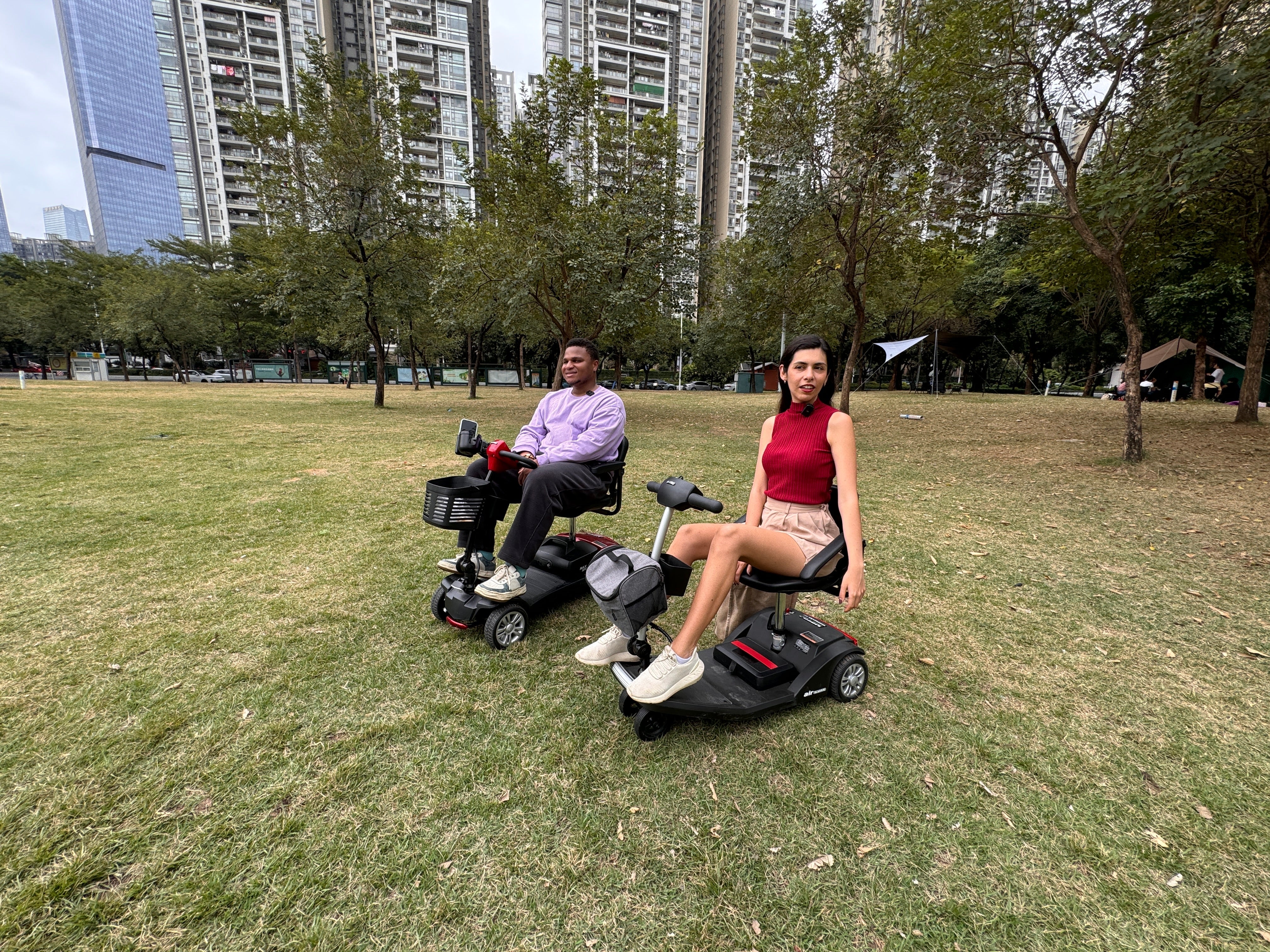 Family Vacation Made Easy: Mobility Scooter Rentals for Grandparents in Los Angeles