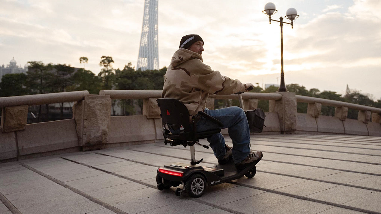 Compact vs Standard Scooters: Choosing Based on Your Destination